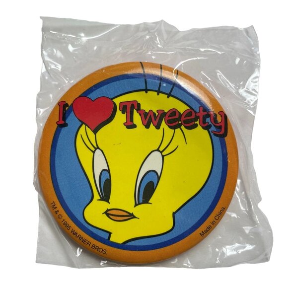 Tweety Bird  Button Vintage 1995 Looney Tunes Safety Pin Back NEW SEALED mq WB - Picture 1 of 2